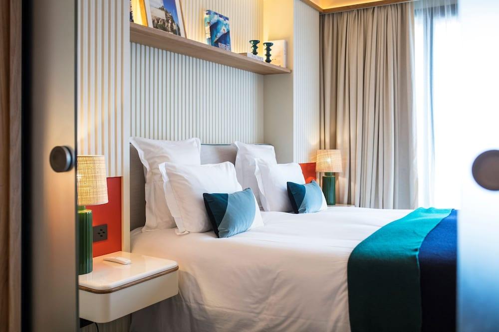 Le Cafe De Paris Hotel 4*
